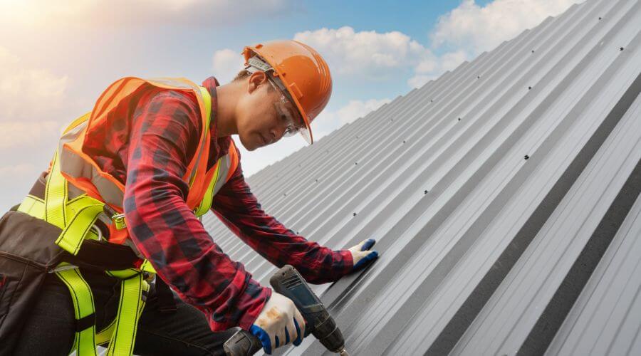 Professional Emergency Roof Repairs services in Pawnee, IL